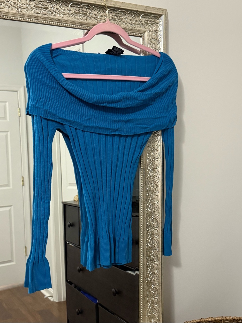 Vintage Women's Off-Shoulder Ribbed Sweater in Teal Blue